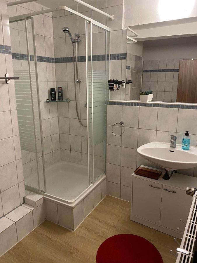 Praktische City Apartments Direkt Am Hauptbahnhof Neumünster Exteriör bild