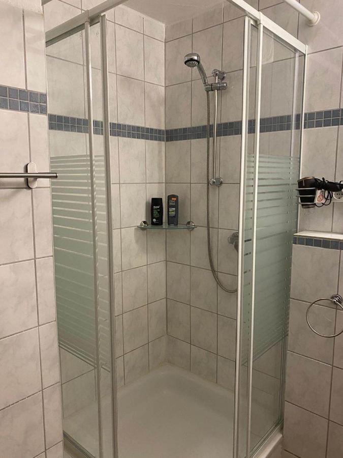 Praktische City Apartments Direkt Am Hauptbahnhof Neumünster Exteriör bild