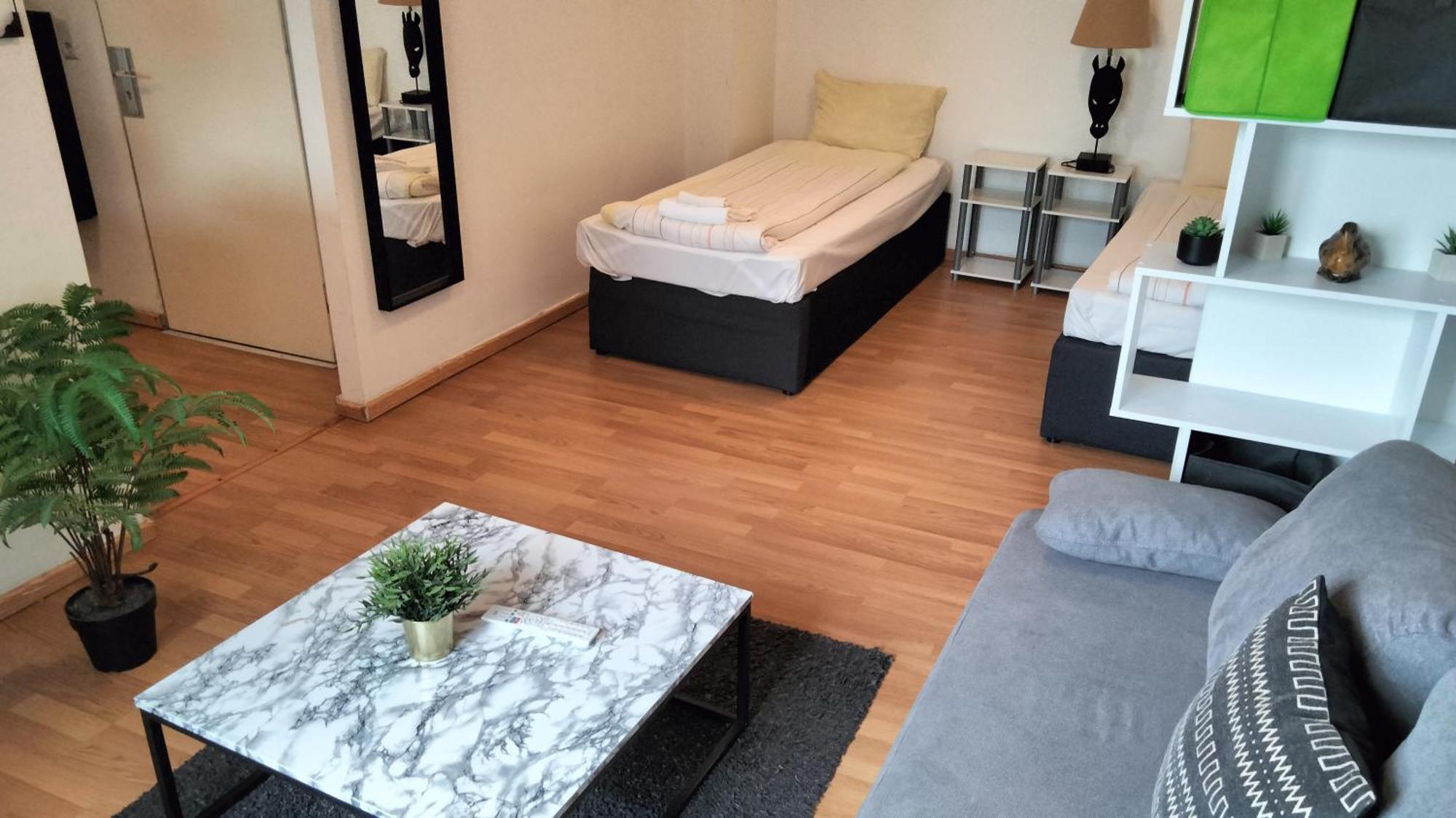 Praktische City Apartments Direkt Am Hauptbahnhof Neumünster Exteriör bild